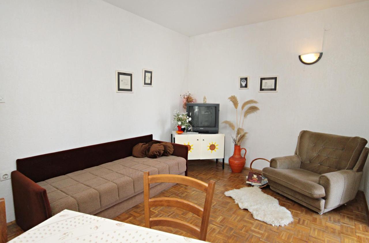 Apartment Novi Vinodolski 5558B Kültér fotó