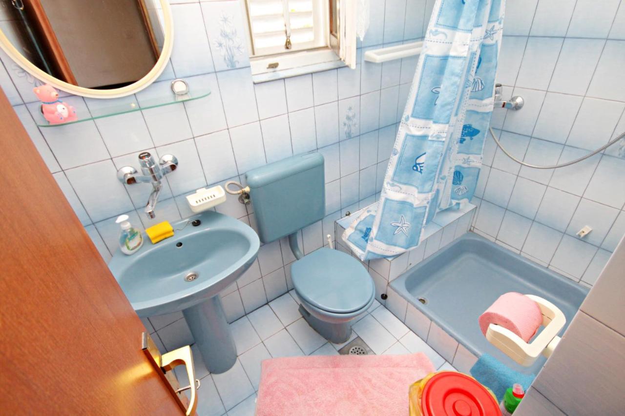 Apartment Novi Vinodolski 5558B Kültér fotó